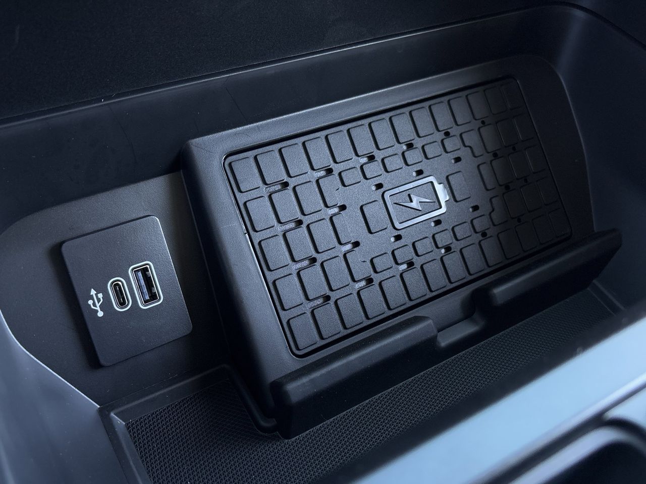 2025 Ford F-150 XLT - Photo 21