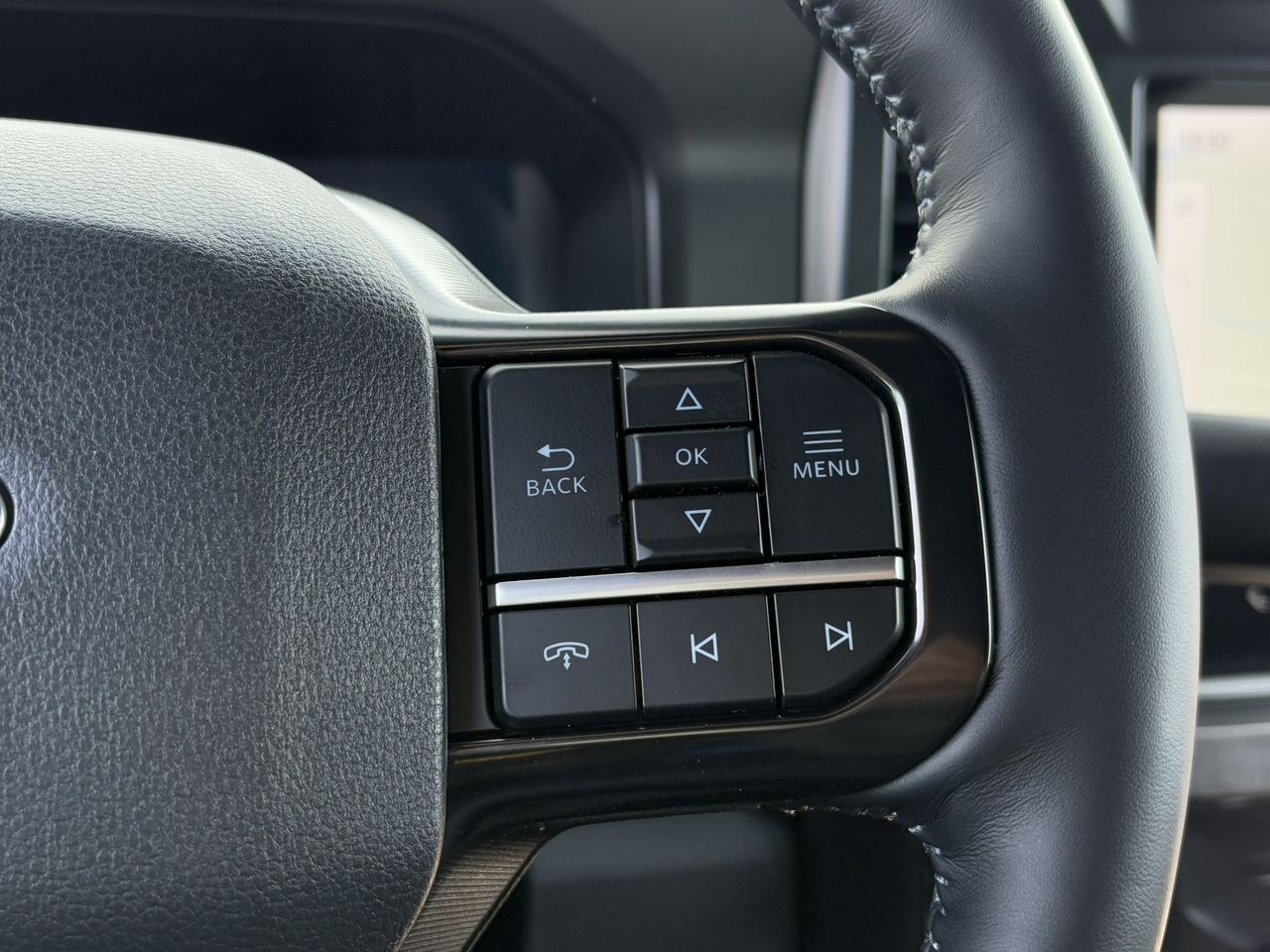 2026 Ford F-250 Super Duty Platinum - Photo 14