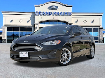 2020 Ford Fusion SE Sedan
