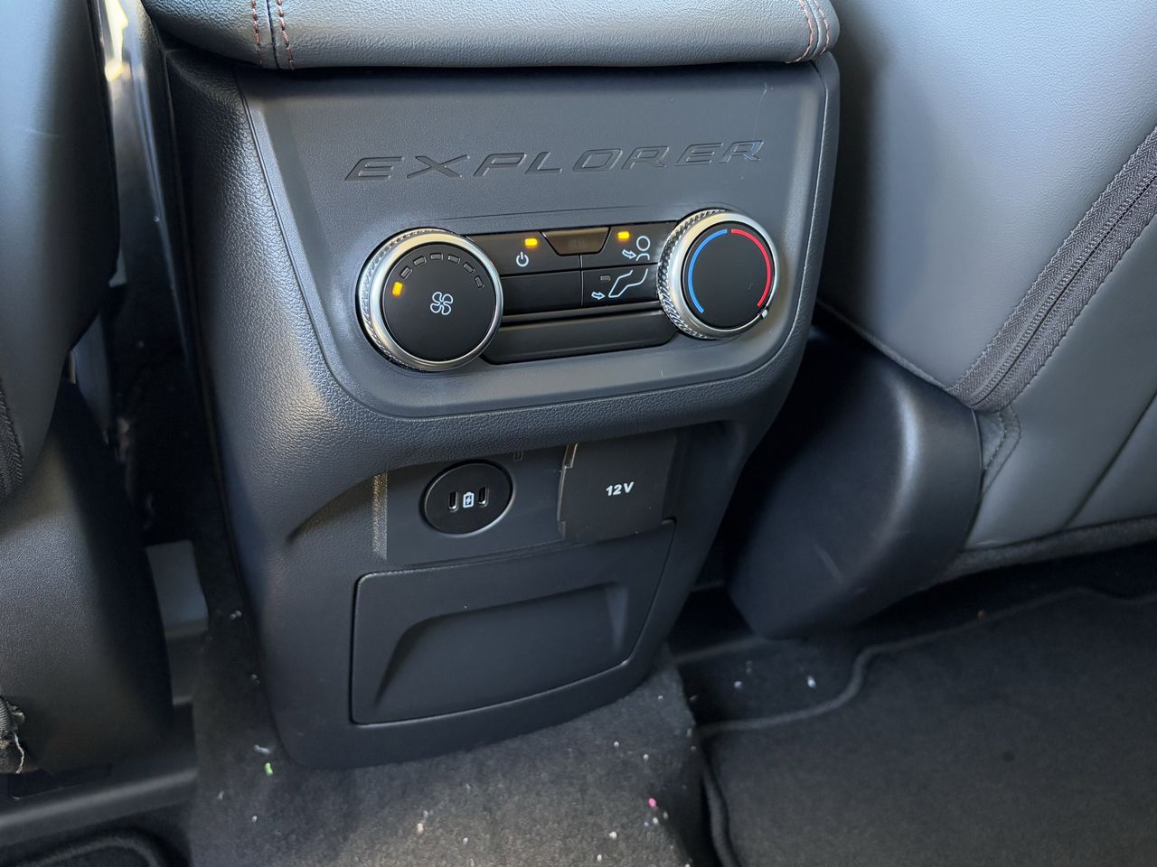 2026 Ford Explorer Active - Photo 21