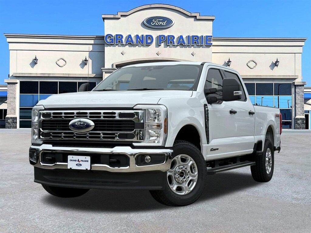 New 2026 Ford F-250 XLT Truck Crew Cab