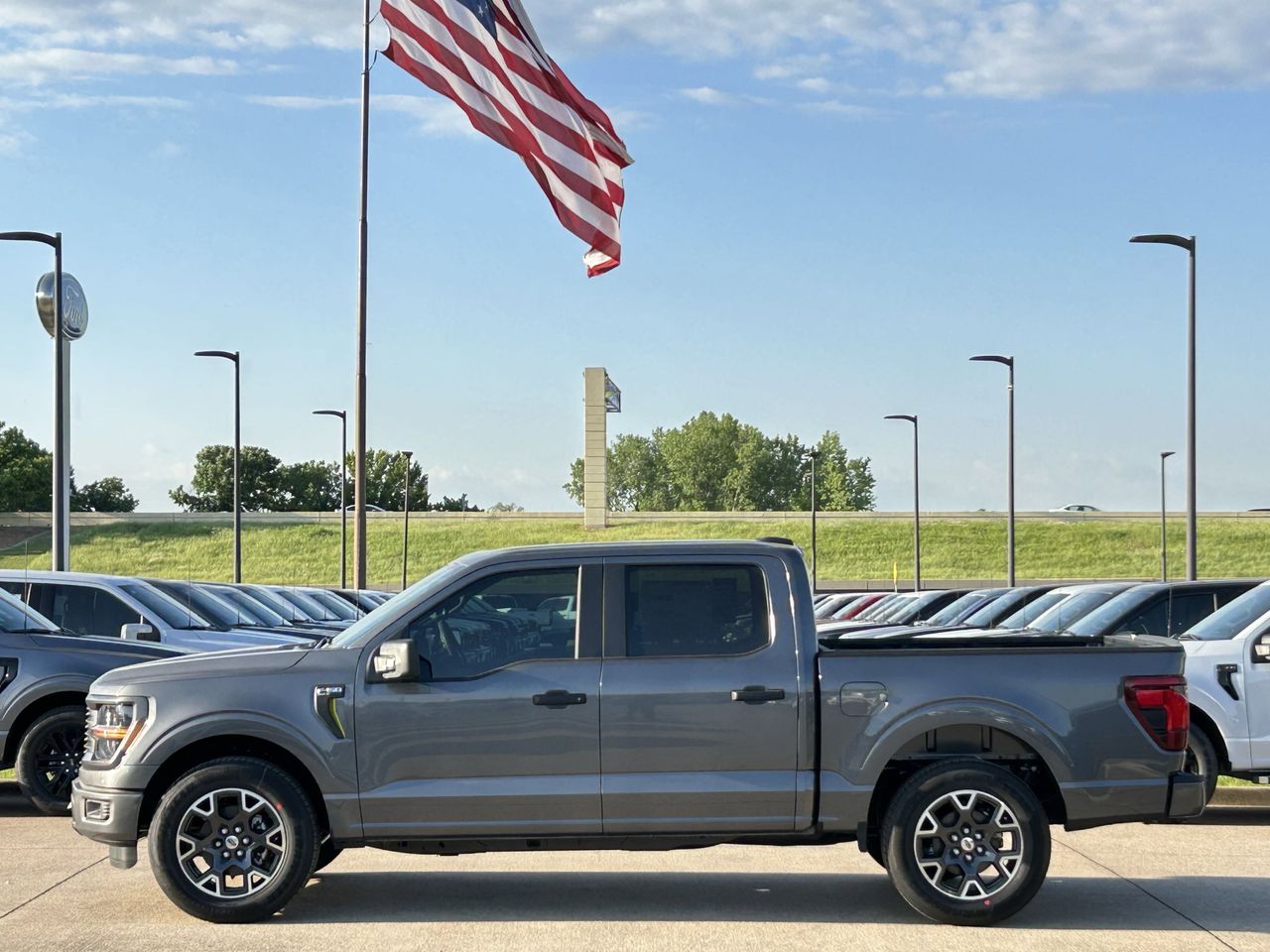 2025 Ford F-150 STX photo 3