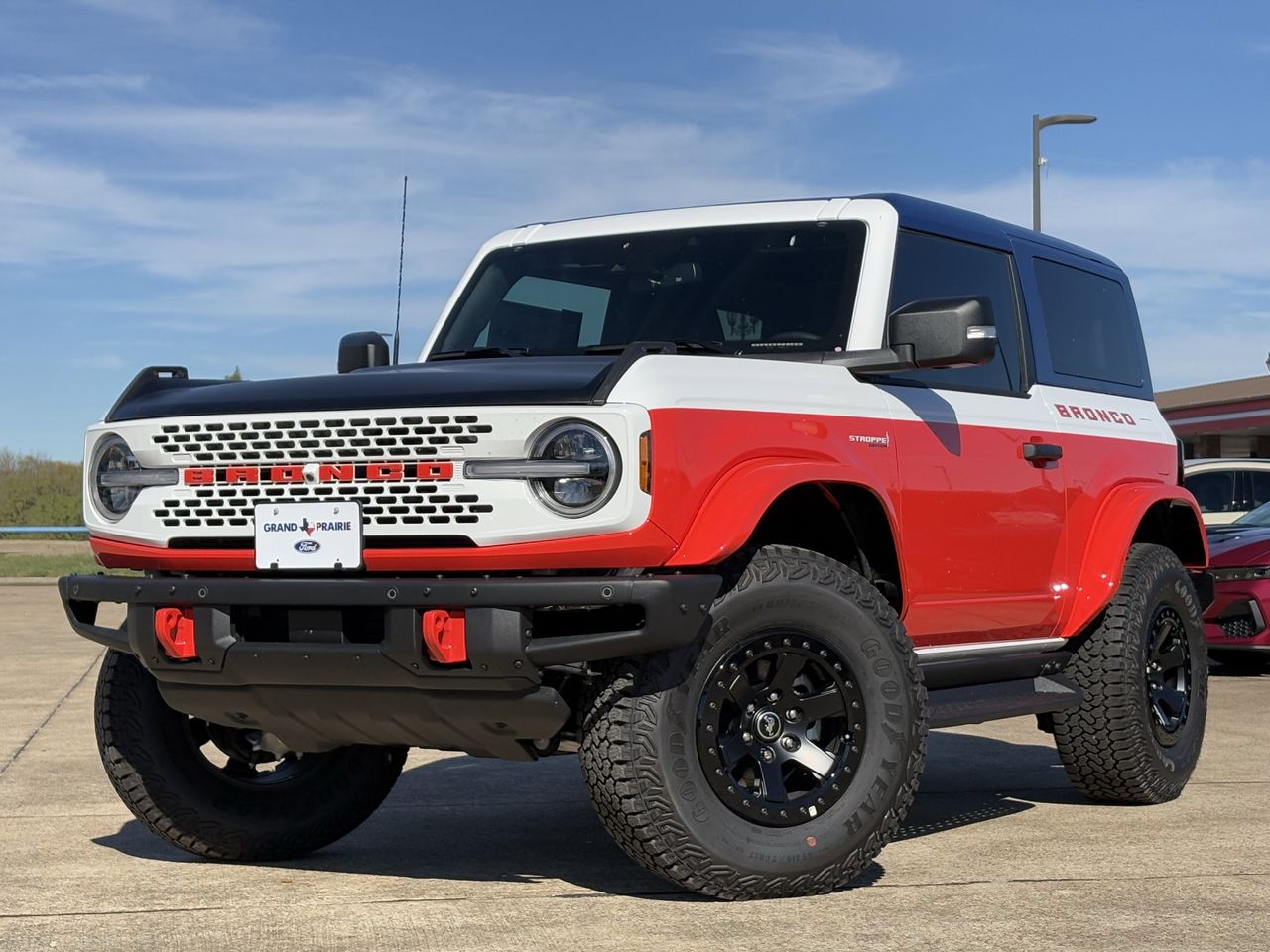 2025 Ford Bronco 2-Door Stroppe - Photo 2