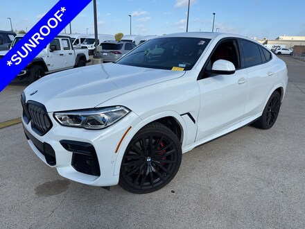 2022 BMW X6 M50i Sports Activity Coupe