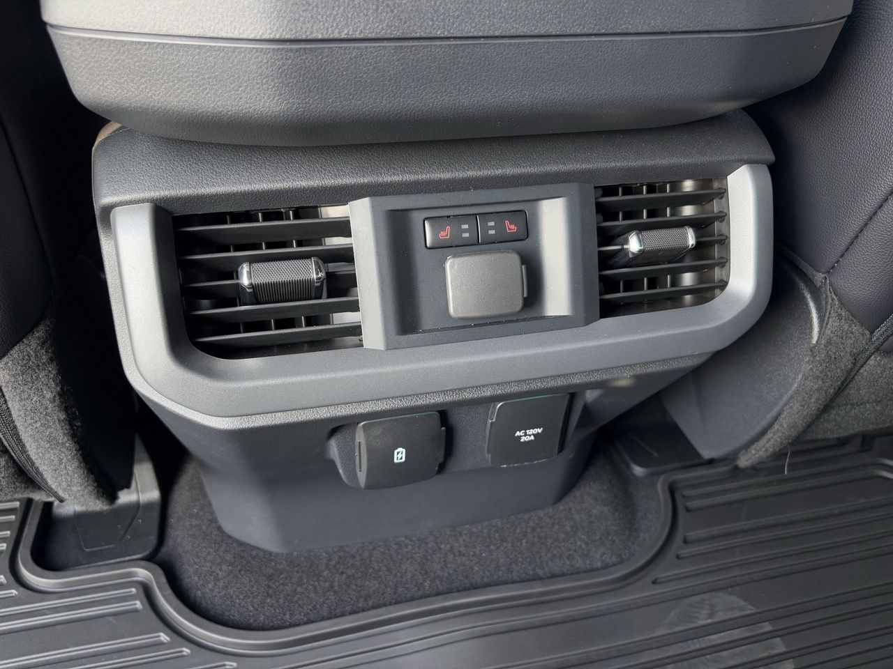 2025 Ford F-150 Lariat - Photo 24