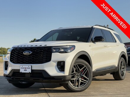 2025 Ford Explorer ST-Line SUV