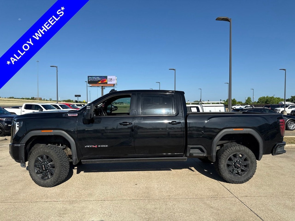 Used 2024 GMC Sierra 2500 HD AT4 Truck Crew Cab