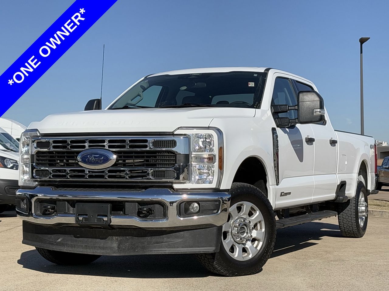 2024 Ford F-350 Super Duty XLT's photo