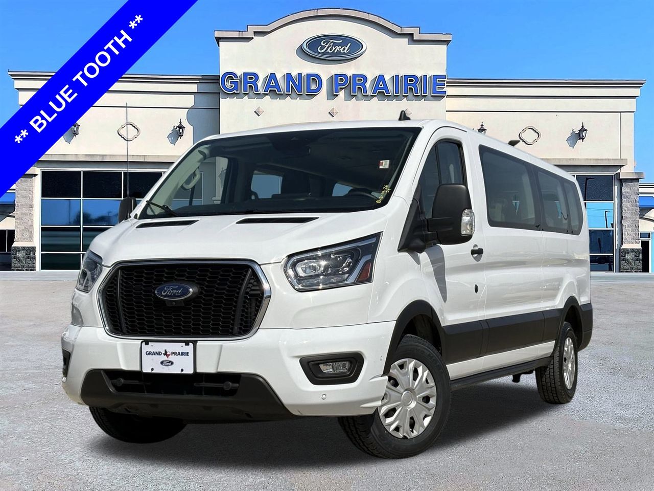 2023 Ford Transit Passenger 350 XLT Low Roof LB RWD