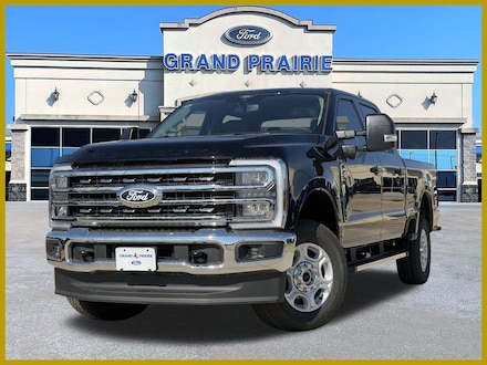 2027 Ford F-250 XLT Truck Crew Cab