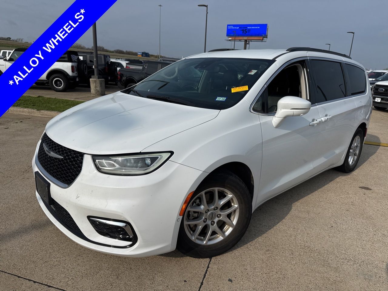 2022 Chrysler Pacifica Touring L