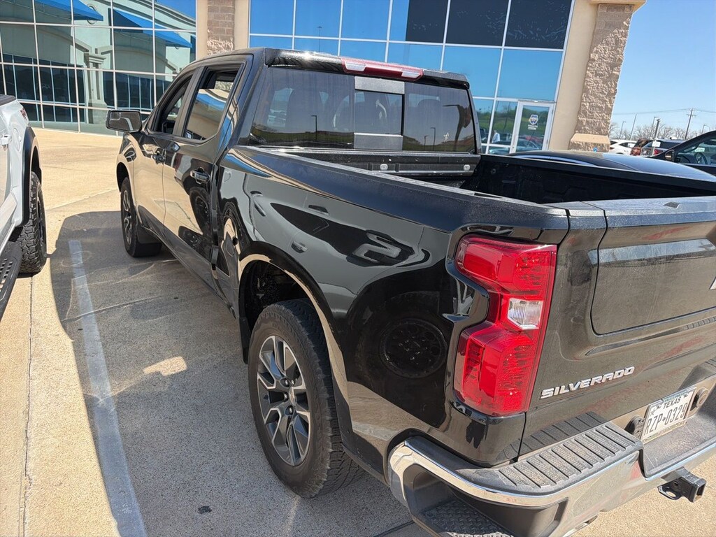 Used 2022 Chevrolet Silverado 1500 LT Truck Crew Cab