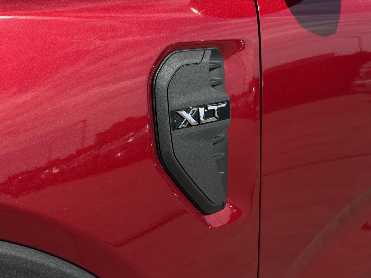 2025 Ford Ranger XLT - Photo 11