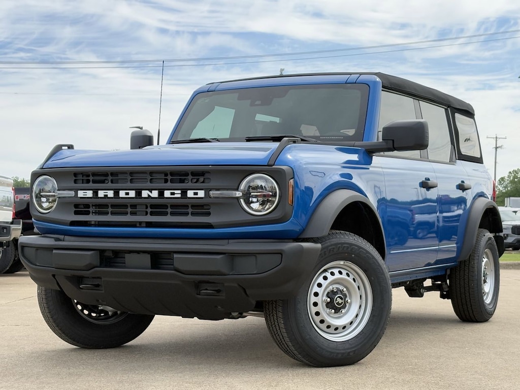 New 2026 Ford Bronco Base SUV