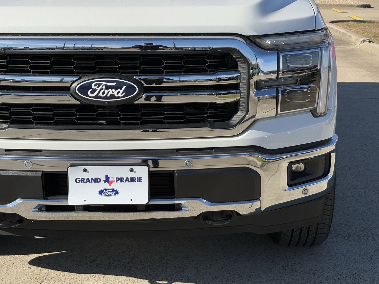 2025 Ford F-150 Lariat - Photo 9