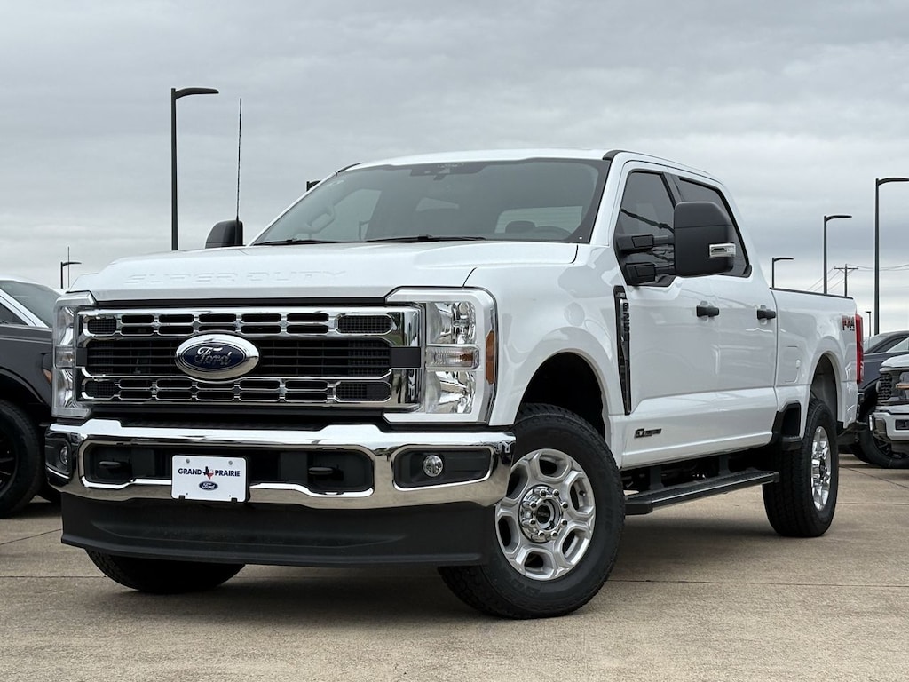 New 2026 Ford F-250 XLT Truck Crew Cab