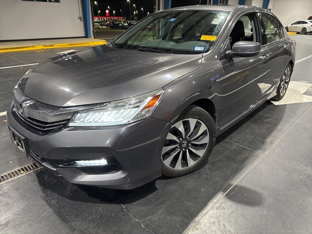 Used 2017 Honda Accord Hybrid Touring Sedan