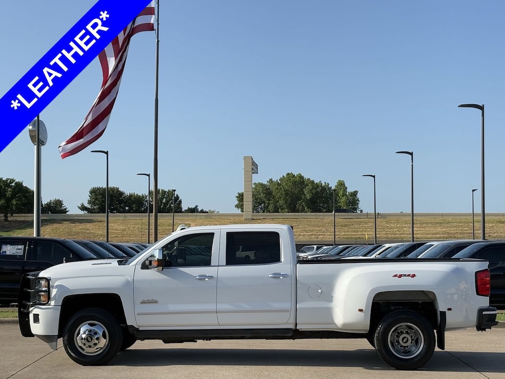 Used 2019 Chevrolet Silverado 3500HD High Country Truck Crew Cab