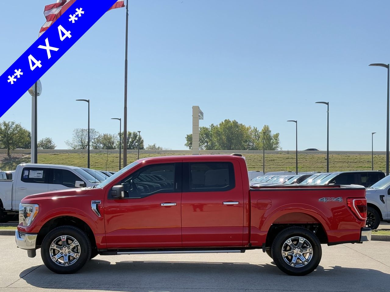 2022 Ford F-150 XLT photo 2