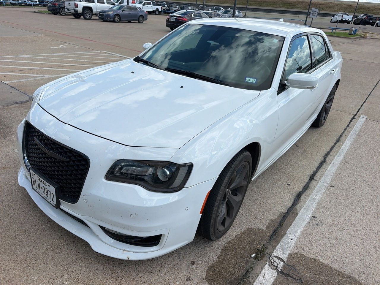 2022 Chrysler 300 Touring L's photo