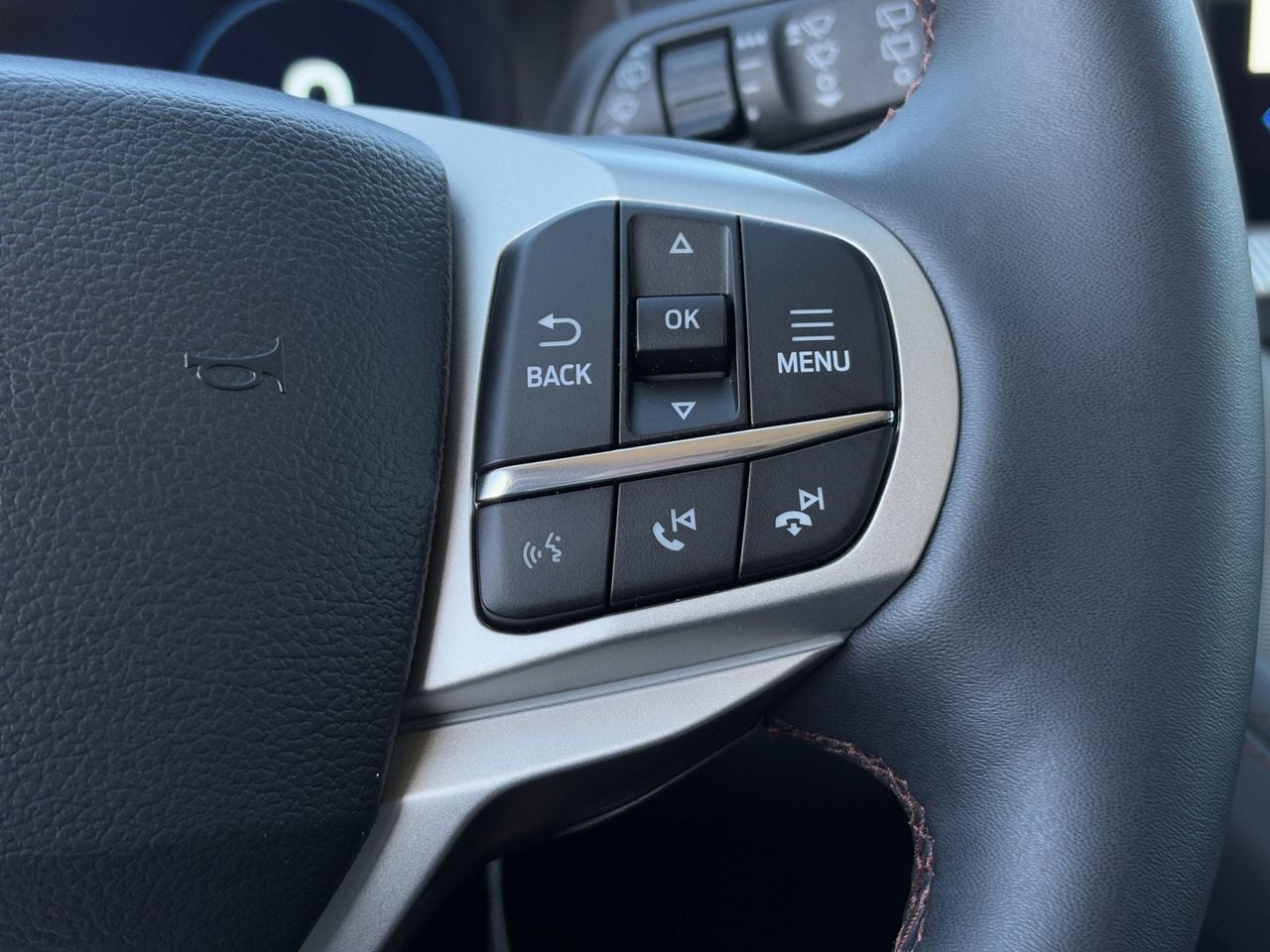 2026 Ford Explorer Active - Photo 15