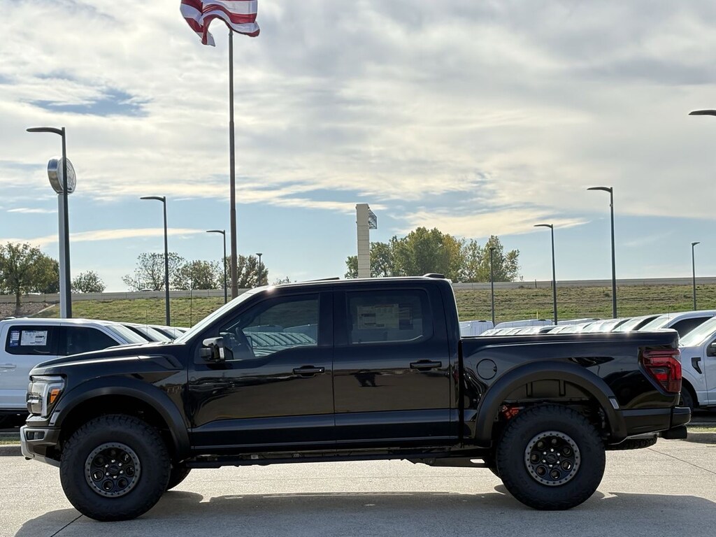 New 2025 Ford F-150 Raptor Truck SuperCrew Cab