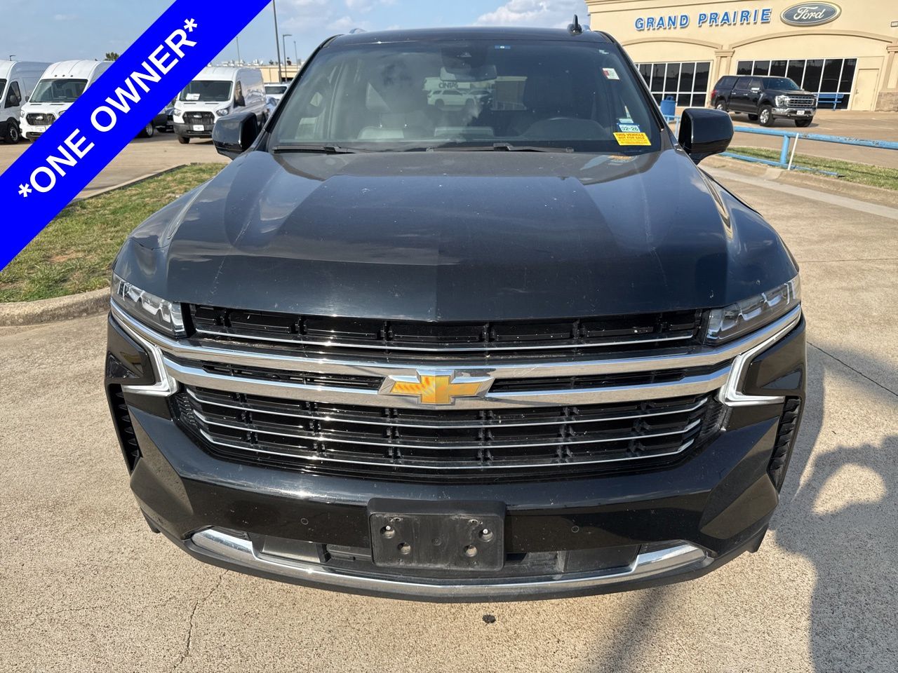 2023 Chevrolet Tahoe LT photo 2