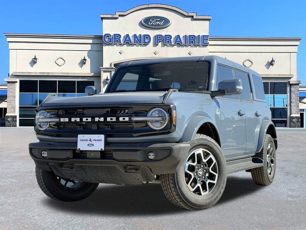 New 2025 Ford Bronco Outer Banks SUV