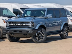 2025 Ford Bronco Outer Banks SUV