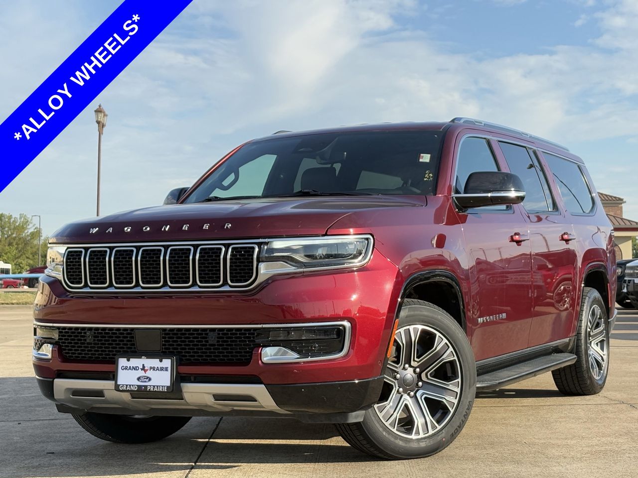 2024 Jeep Wagoneer L Series II photo 2