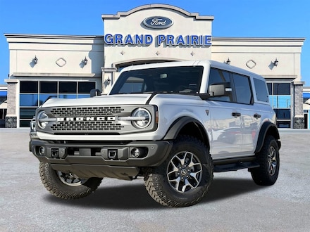 2025 Ford Bronco Badlands SUV