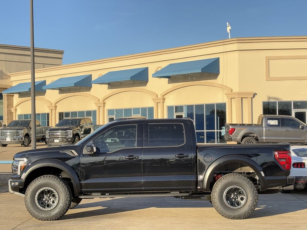 New 2025 Ford F-150 Raptor Truck SuperCrew Cab