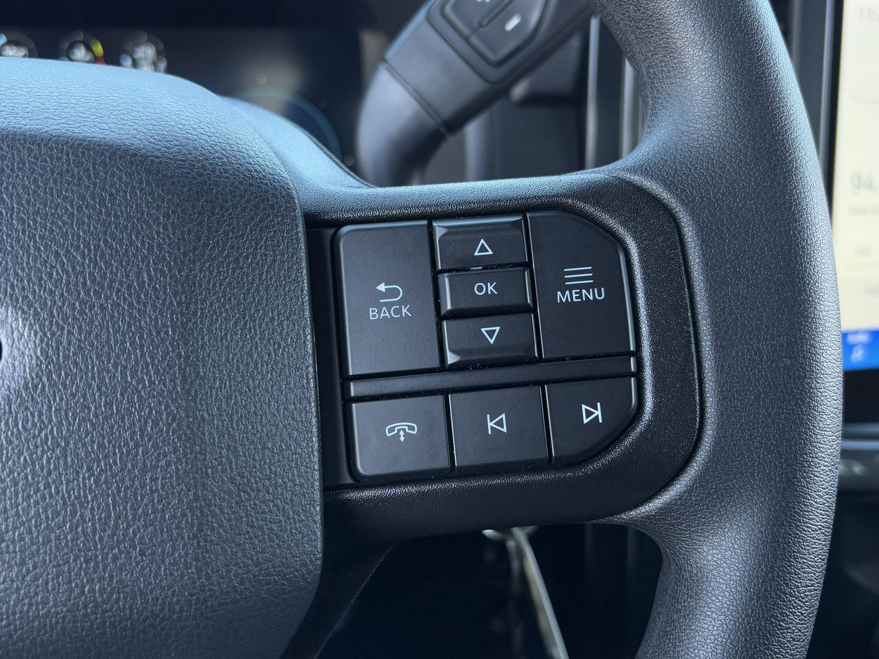 2025 Ford F-150 STX - Photo 15