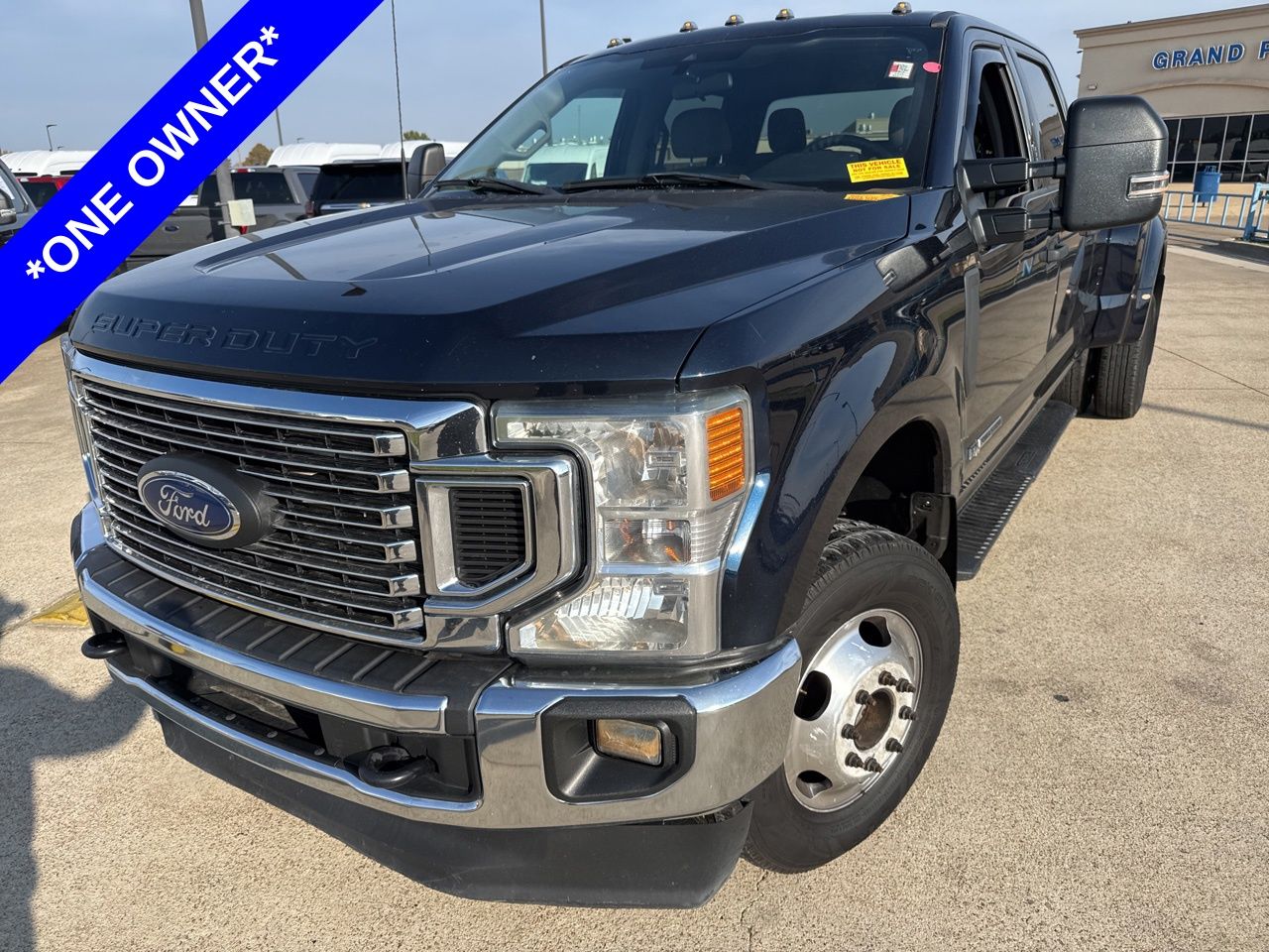 2022 Ford F-350 Super Duty XLT's photo
