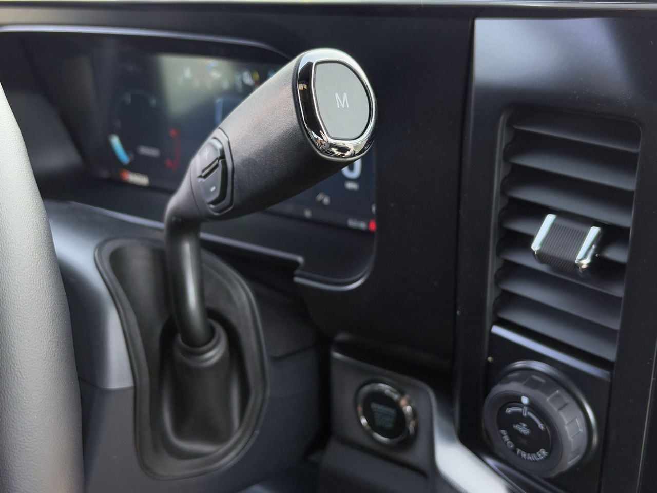2026 Ford F-250 Super Duty Platinum - Photo 16