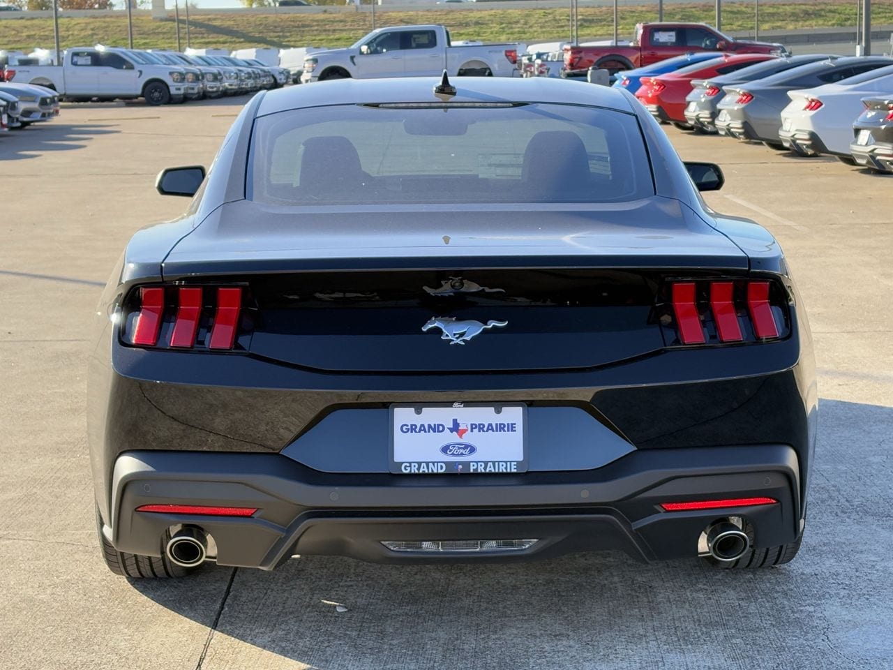 2026 Ford Mustang EcoBoost Fastback - Photo 6