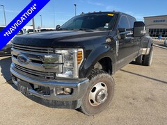 2019 Ford F-350 Lariat Truck Crew Cab