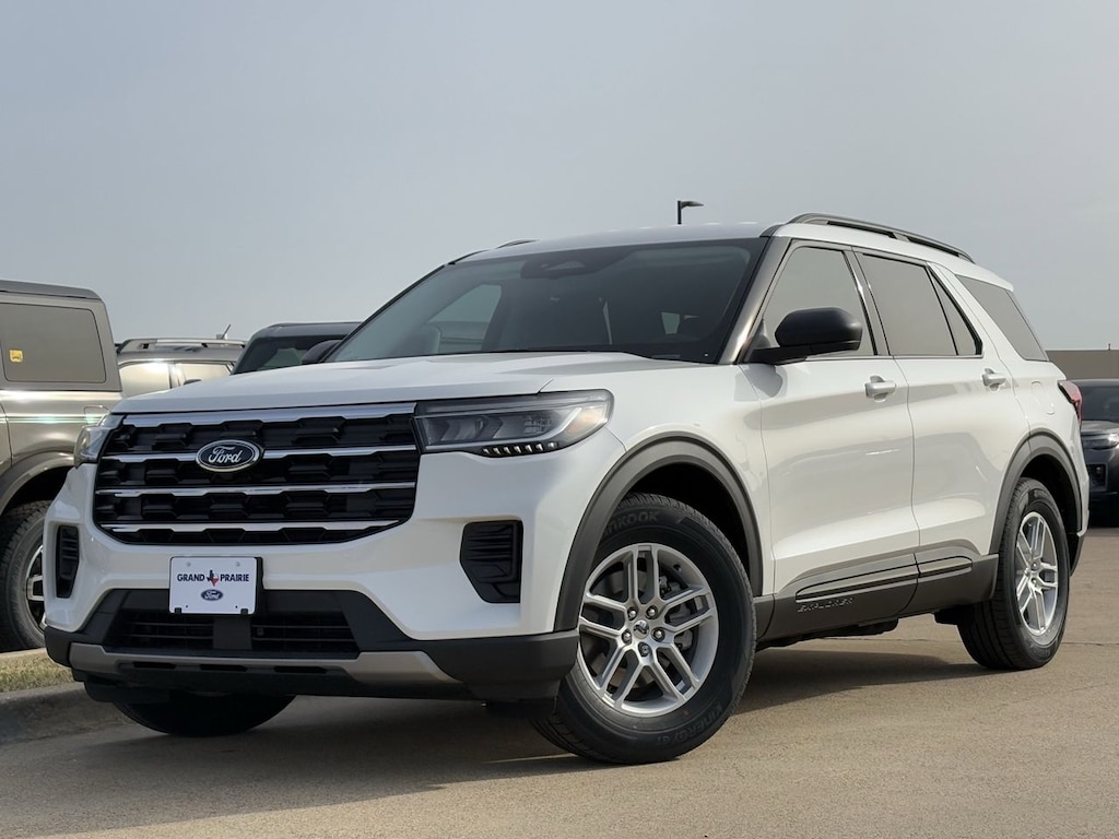 New 2026 Ford Explorer Active SUV