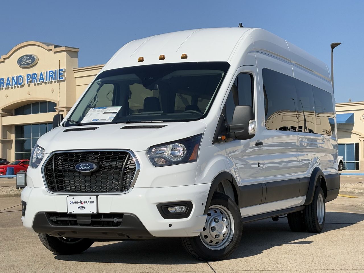 2025 Ford Transit photo 2