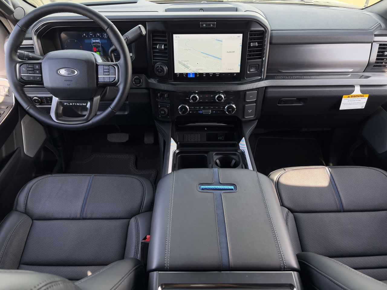 2026 Ford F-250 Super Duty Platinum - Photo 10