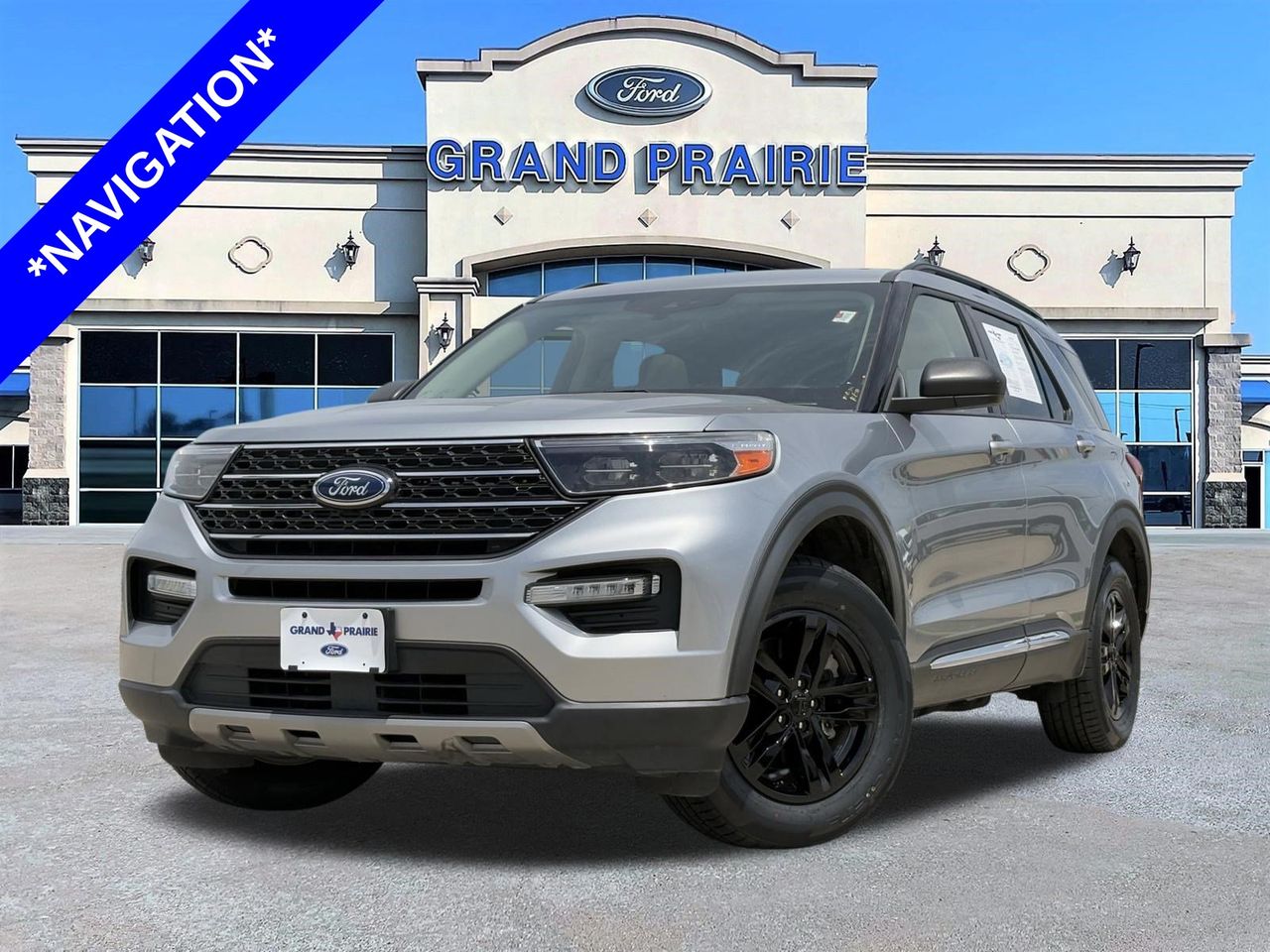 2022 Ford Explorer XLT 4WD's photo