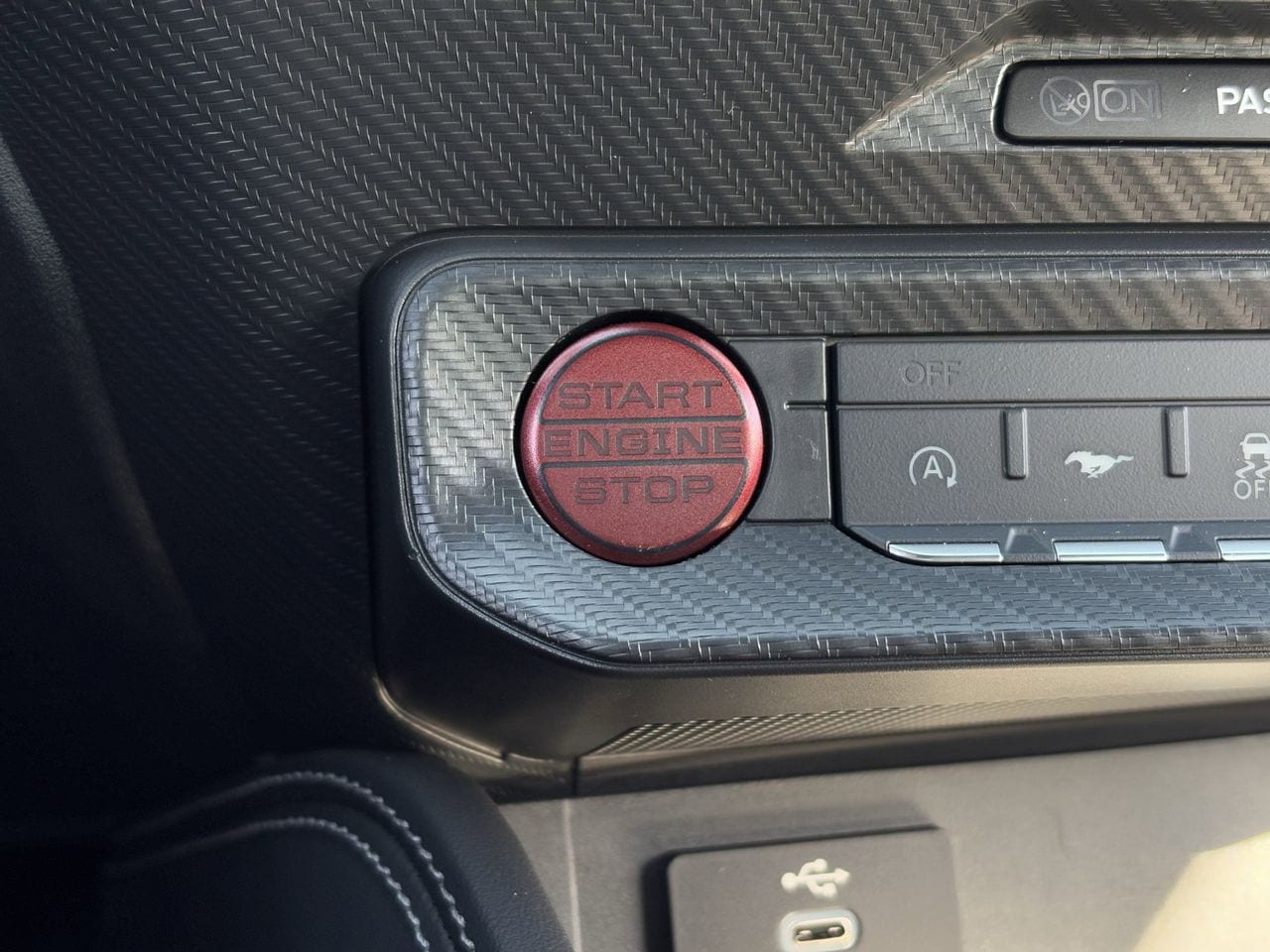 2026 Ford Mustang GT Premium Fastback - Photo 16