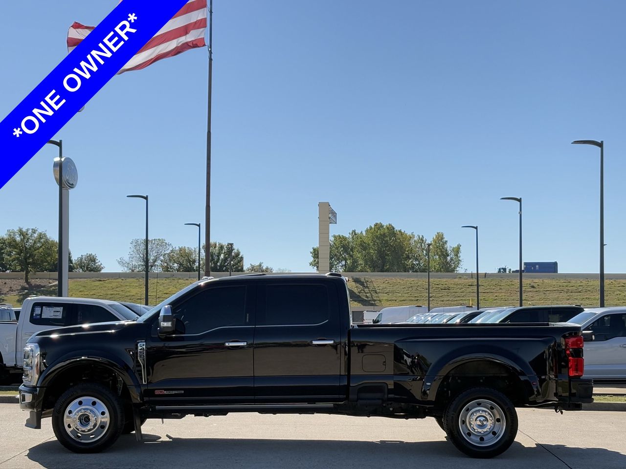 2024 Ford F-450 Limited photo 2