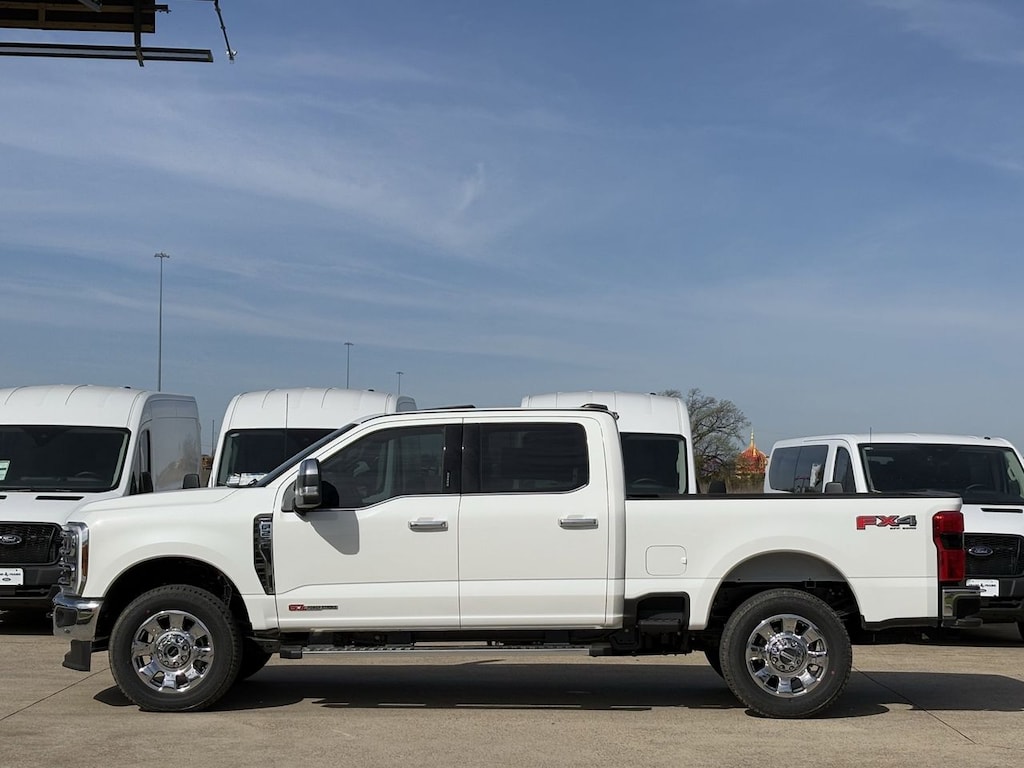 New 2026 Ford F-250 Lariat Truck Crew Cab