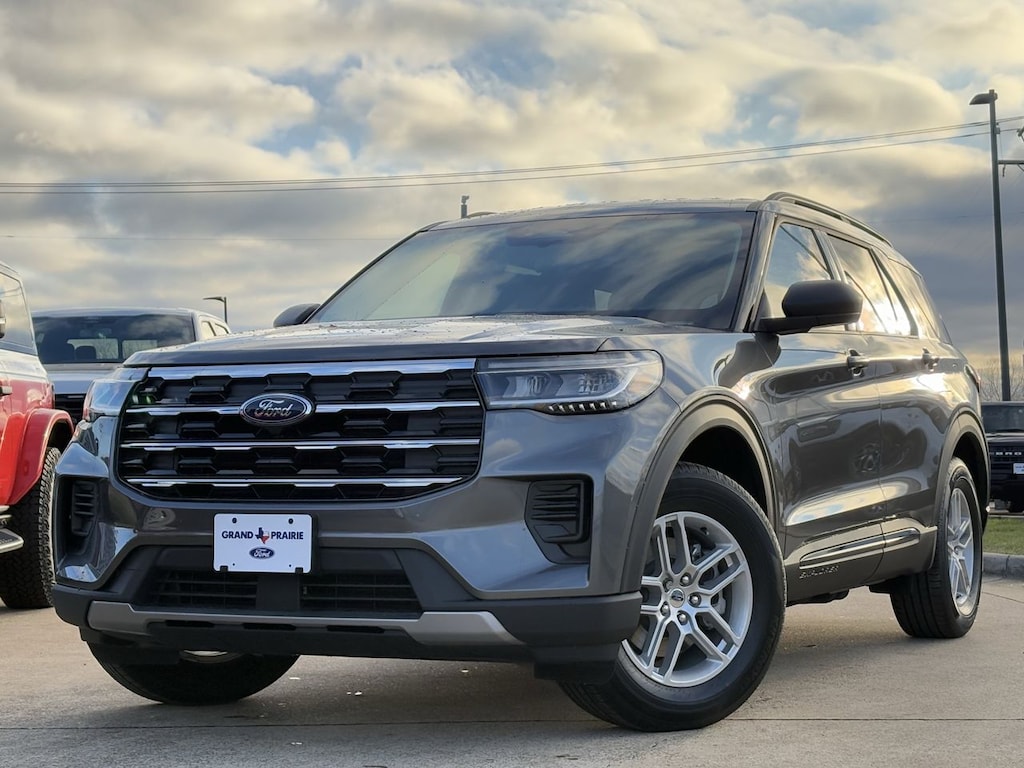 New 2026 Ford Explorer Active SUV