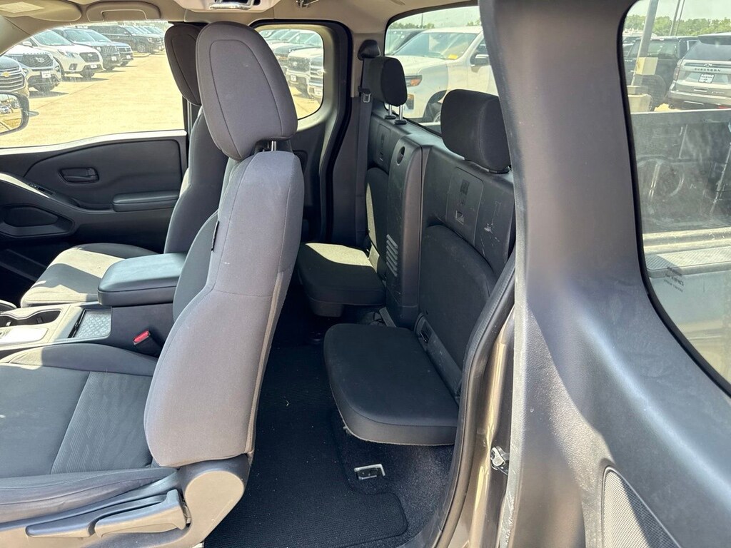 Used 2022 Nissan