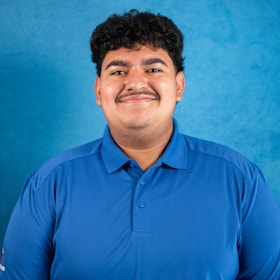 Staff member Bryan Sorto from ID_2fa313332f4e