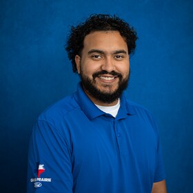 Staff member Bryan Diaz from ID_72eee99b6256