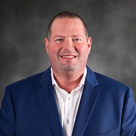 Staff member Jon Jensen from ID_090da989e6ae