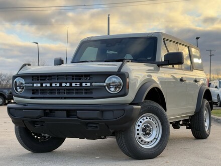 2025 Ford Bronco Base SUV
